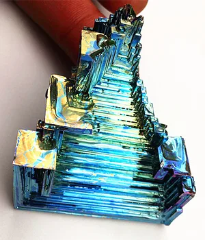 123g Bismuto arco-íris de cristal brilhante geode peso elemento Bi Mineral