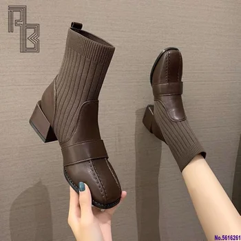 Chunky Calcanhar botas femininas 2021 Outono Curto de inicialização de Mulheres Meados de Calcanhar Leve Meias sapatos da Moda Britânica Curto confortável Bota